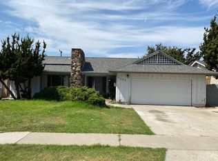 2042 N Olive St, Santa Ana, CA 92706