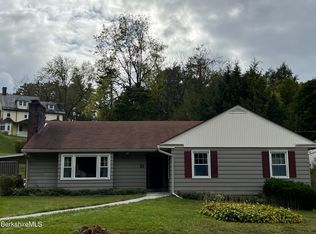 51 Glen St, Adams, MA 01220