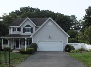 36 Dion St, West Springfield, MA 01089