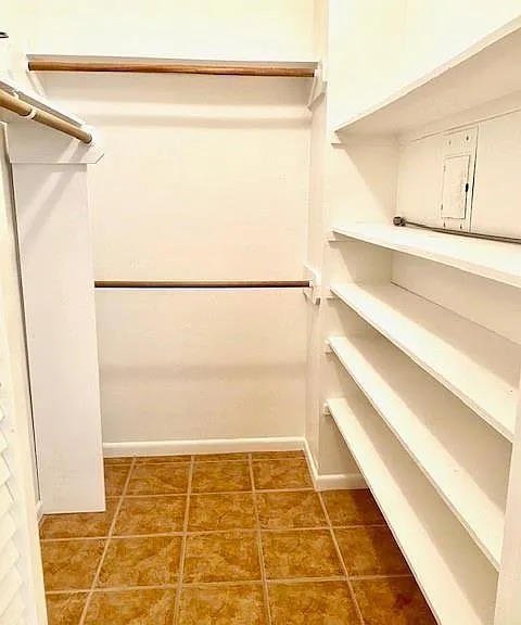 2350 Bering Dr #8 — Photo 9