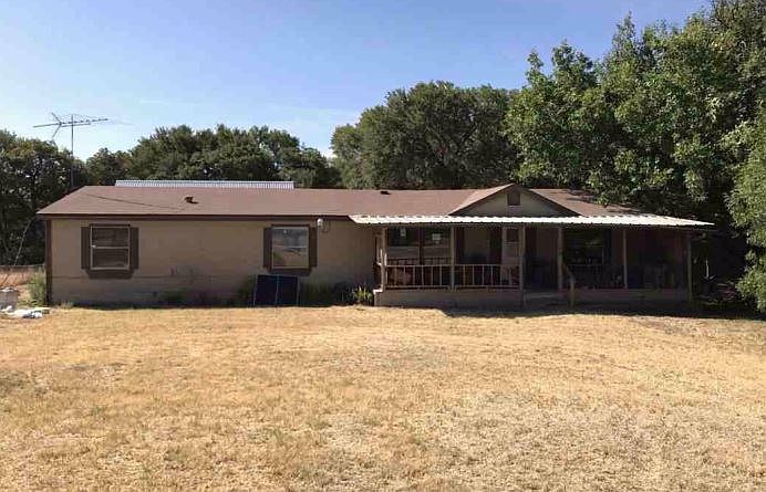 1st image of 104 Wildflower Ln