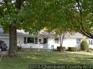 614 S McMullin Ct, Lovington, IL 61937