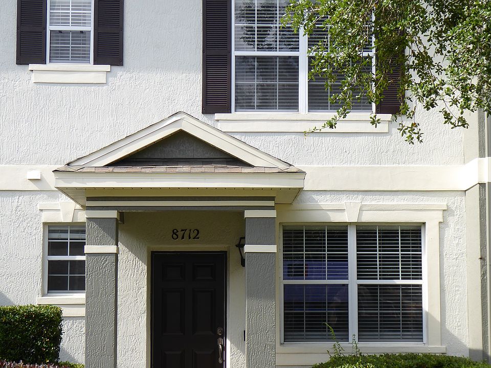 Townhome Facade