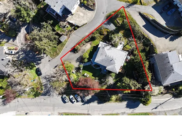 662/660 Rockingham Rd, Langford, BC V9B 3N8