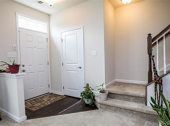 3rd image of 8304 Creekside Mdw #8304