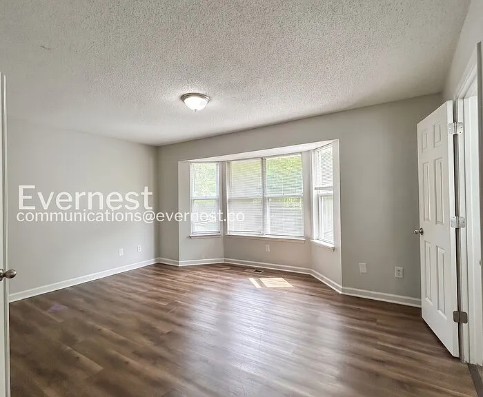 9601 Marshbrooke Rd — Photo 16