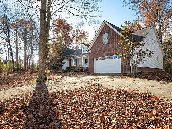2nd image of 80 Leets Springs Ln