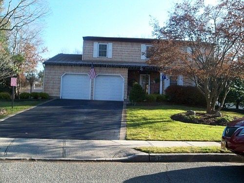 2nd image of 37 Burnham Pl