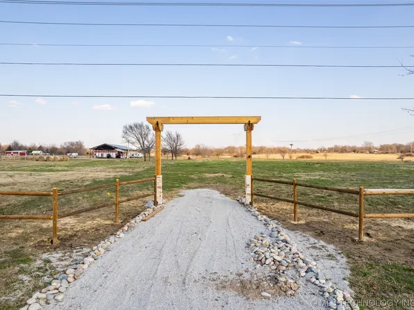 5 S Peoria Ave, Bixby, OK 74008