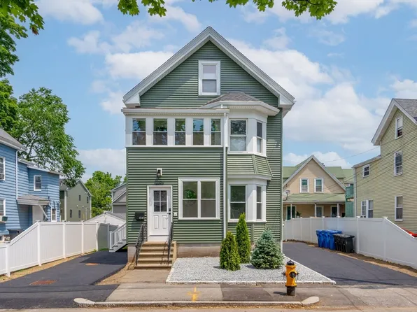 134 Brown St #2, Waltham, MA 02453