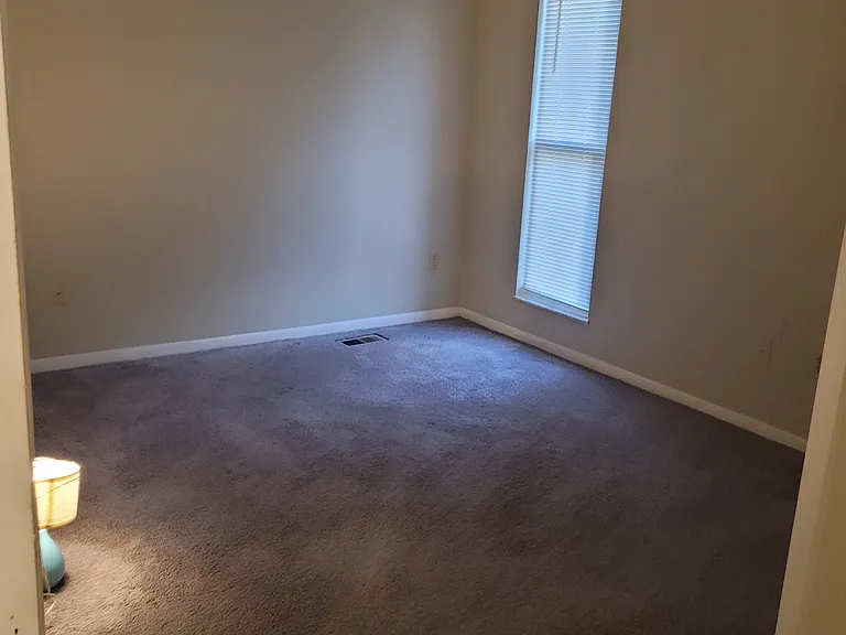 839 Virginia Ave — Photo 8