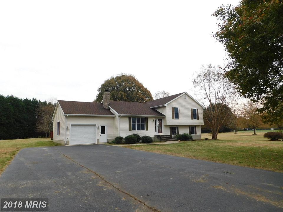 2nd image of 101 Brickhouse Dr