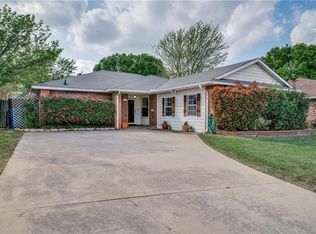 5409 Briar Ln, Flower Mound, TX 75028