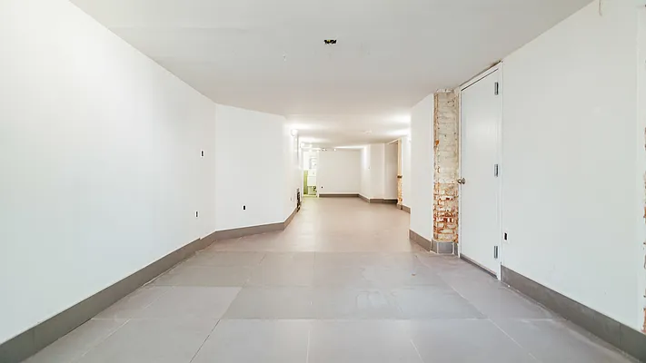 Rented by Nooklyn NYC LLC | media 30