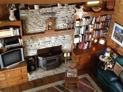 5th image of 10341 Morgan Ln