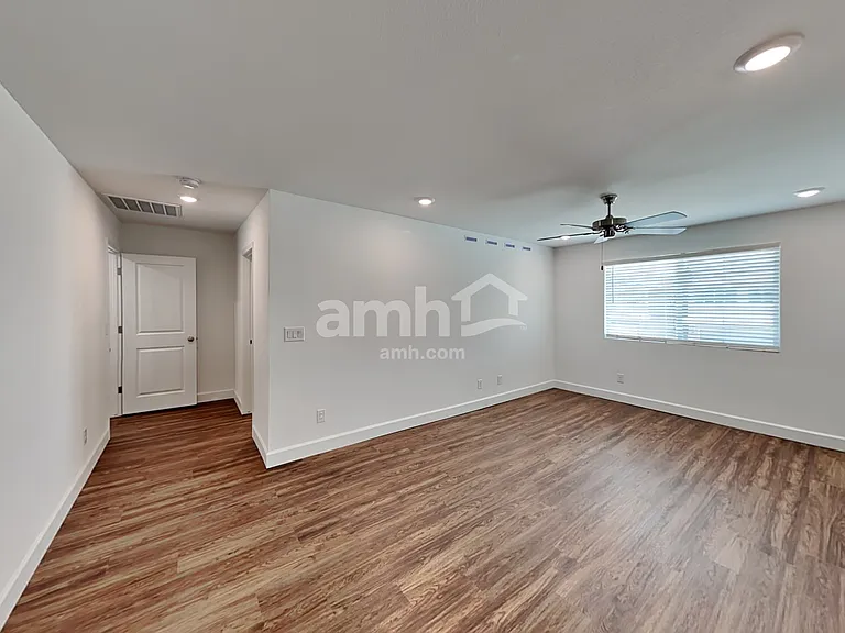 9122 Ribbon Meadow Ct — Photo 11