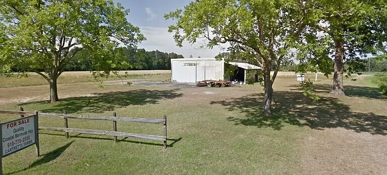 2751 Joe Brown Hwy S — Photo 2