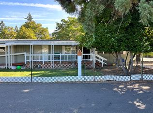 1708 Fruitdale Dr, Grants Pass, OR 97527