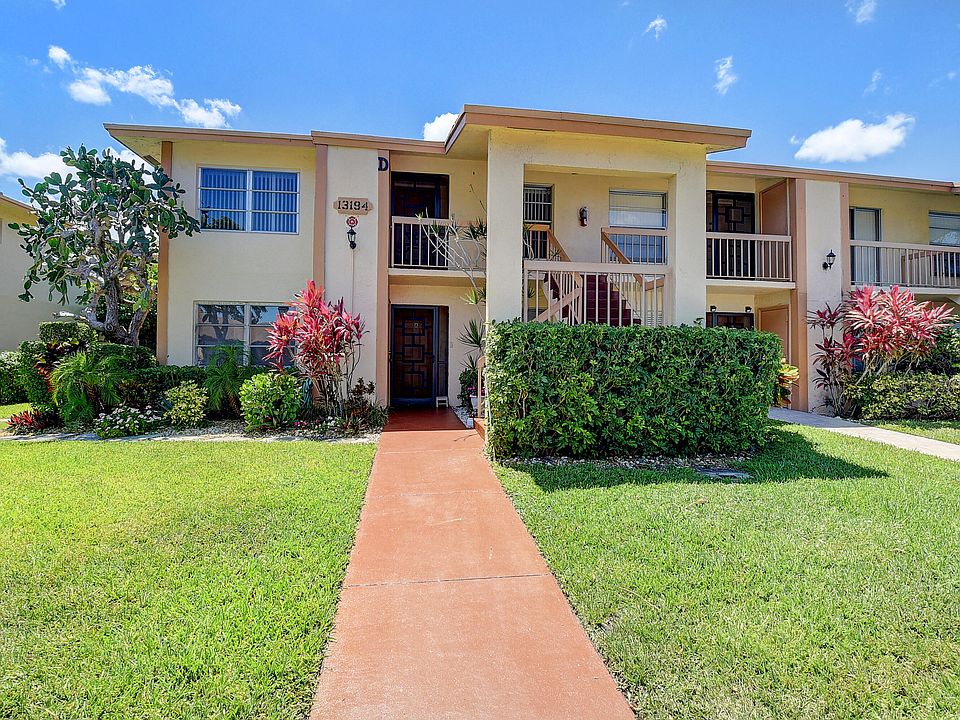 1st image of 13194 Lucinda Palm Ct APT D