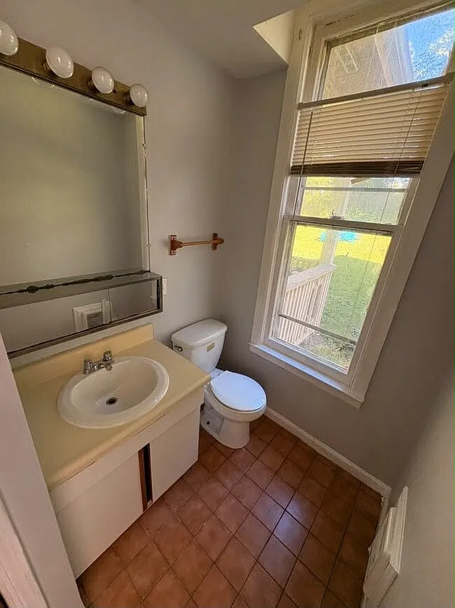 1 bed, $1,800 — Photo 2