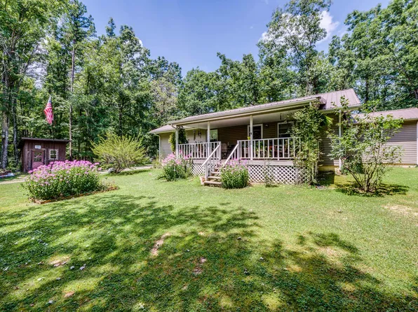 130 Shady Ln, Monterey, TN 38574