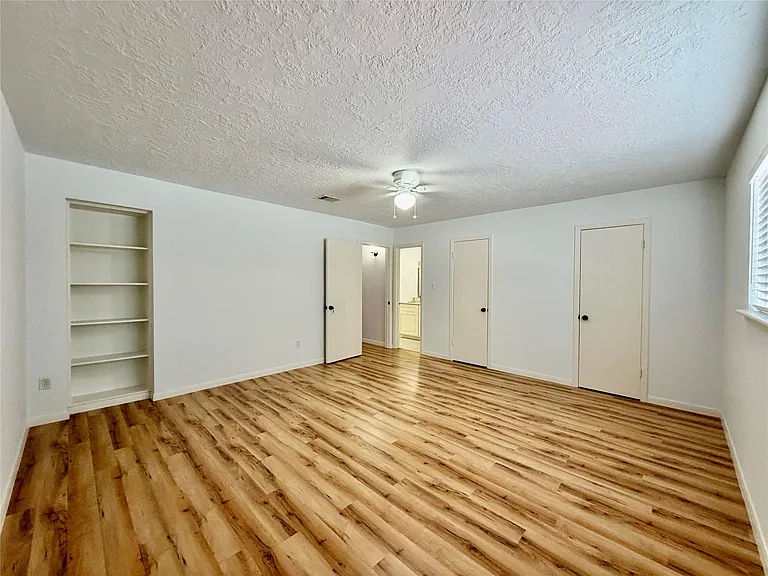7214 Crownwest St #7214 — Photo 9