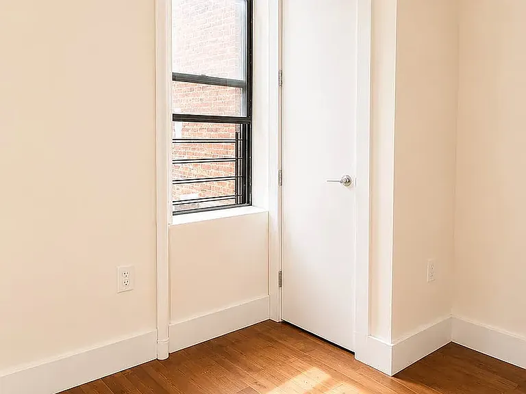 720 W 181st St #45 — Photo 6