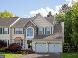 35 Sterling Crest Ct, Doylestown, PA