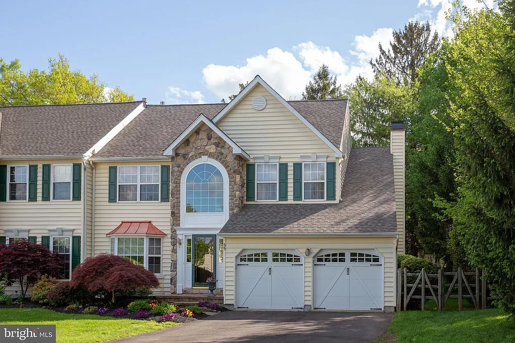 35 Sterling Crest Ct photo 1