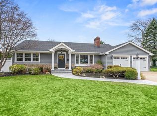 1627 Vincent Ct, Wantagh, NY 11793