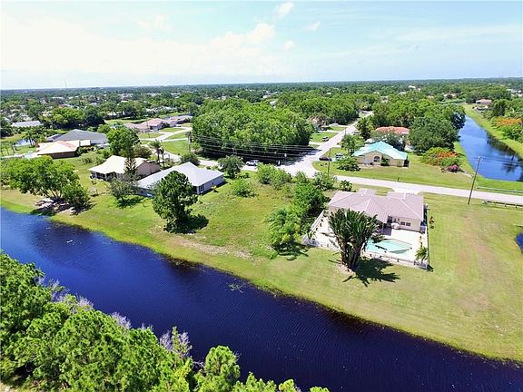 5th image of 2594 SE South Blackwell Dr