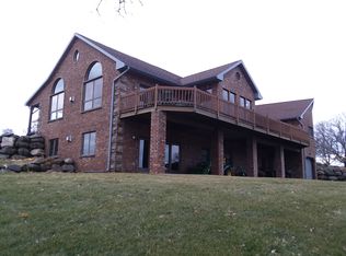 4239 Reeson Rd, Barneveld, WI 53507