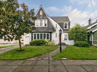 559 NE Royal Ct, Portland, OR