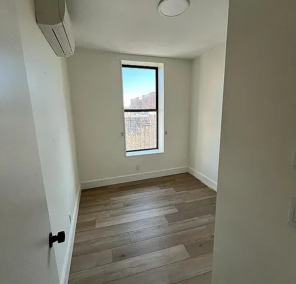 38 Cooper St #203 — Photo 6