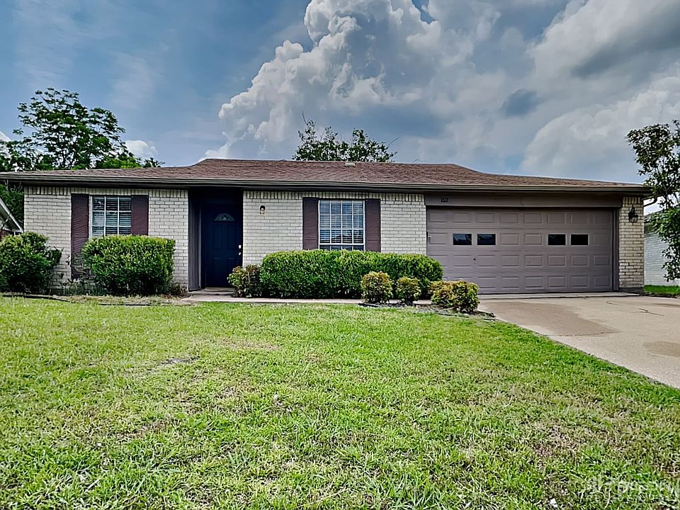1st image of 1612 Chapman Dr
