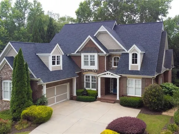 8035 Wakehurst Pl, Cumming, GA 30040