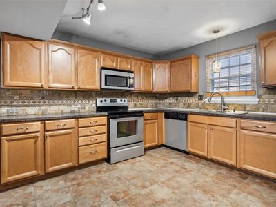 5644 Dodington Ct, Virginia Beach, VA, 23462