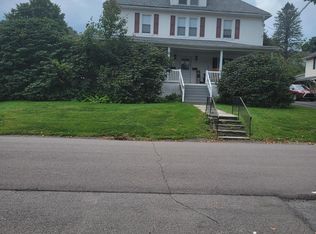 24 Lehman Ave, Dallas, PA 18612