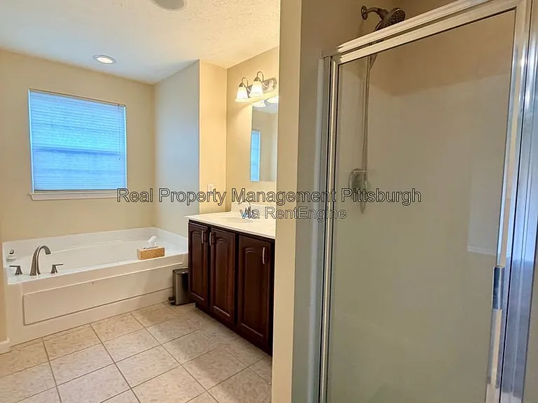 242 Corey Dr — Photo 13