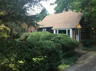 88 Centerport Rd, Centerport, NY 11721