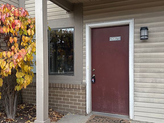 3rd image of 26675 W Carnegie Park Dr