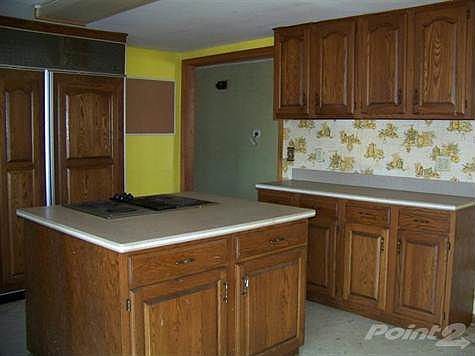 3rd image of 3239 Rainbow Terrace Dr
