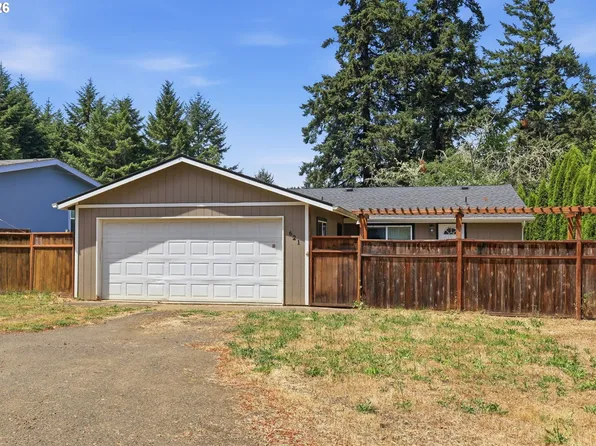 621 Westlog St, Yoncalla, OR 97499