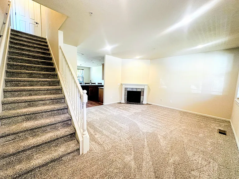 2221 Dollarhide Way — Photo 13