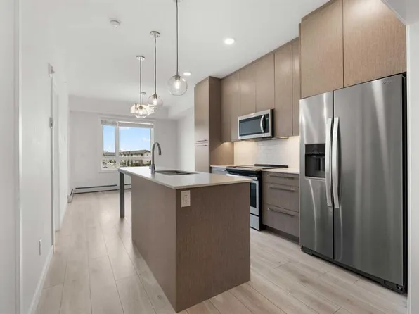 76 Cornerstone Pass NE #1425, Calgary, AB T3N 0Y5