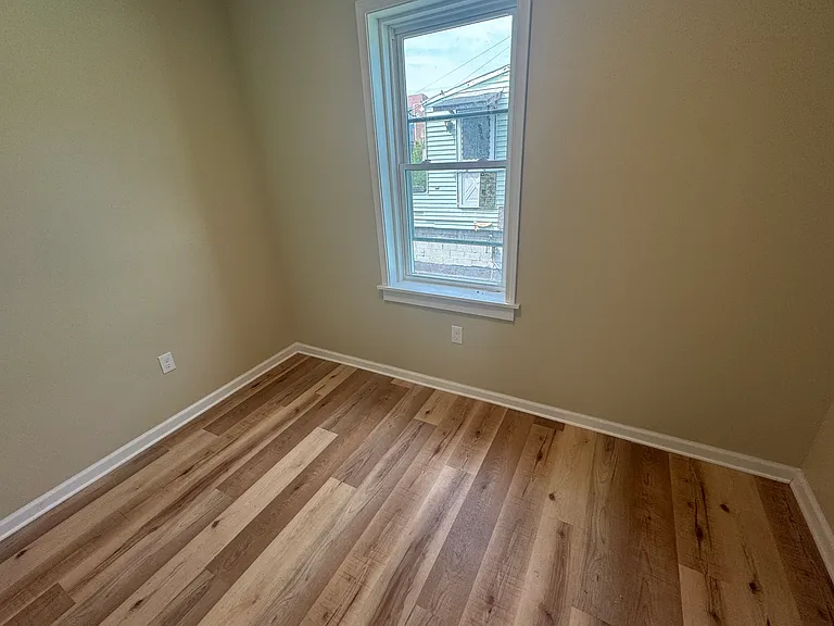 106 Gist St #2 — Photo 6