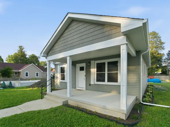 1411 Woodward St, La Porte, IN 46350