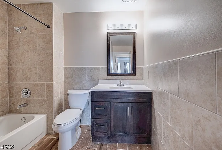 32 Rebecca Rd — Photo 20