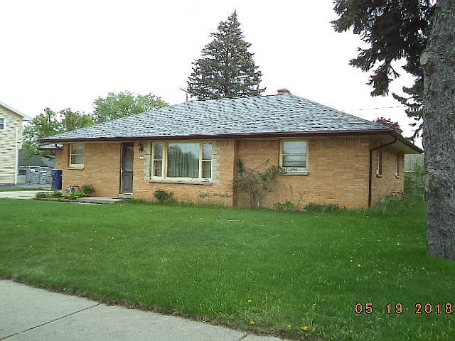 2nd image of 6742 N 60th St