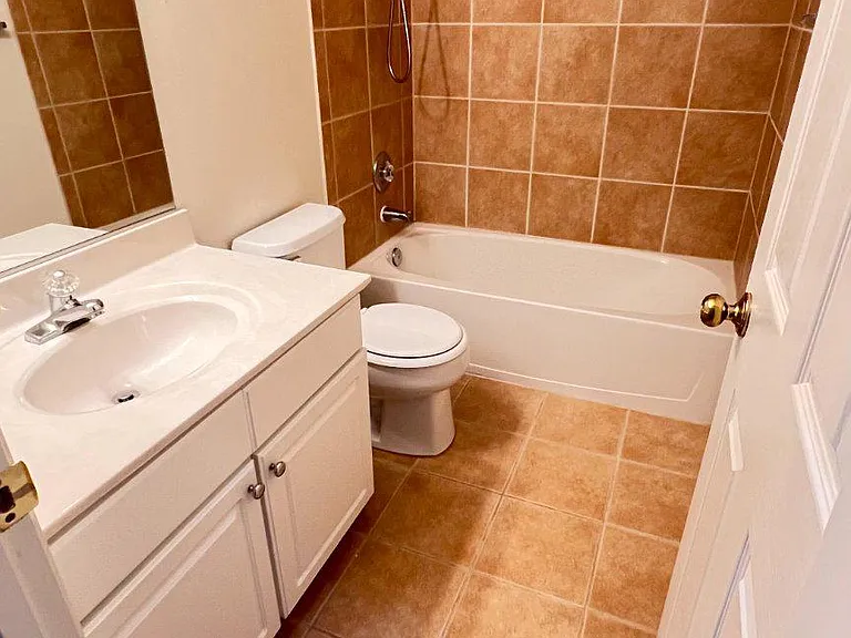 4100 Flower Box Ct — Photo 31